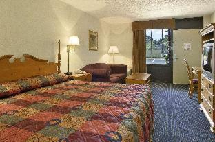 Williamsburg Suites Phòng bức ảnh